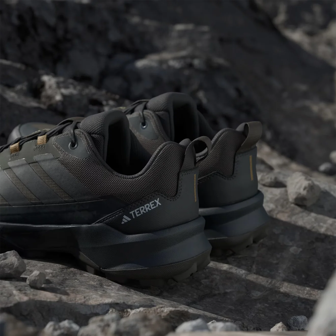 Adidas Terrex Skychaser AX5 GORE-TEX Hiking Shoes Olive / Carbon / Bronze Strata - Image 5