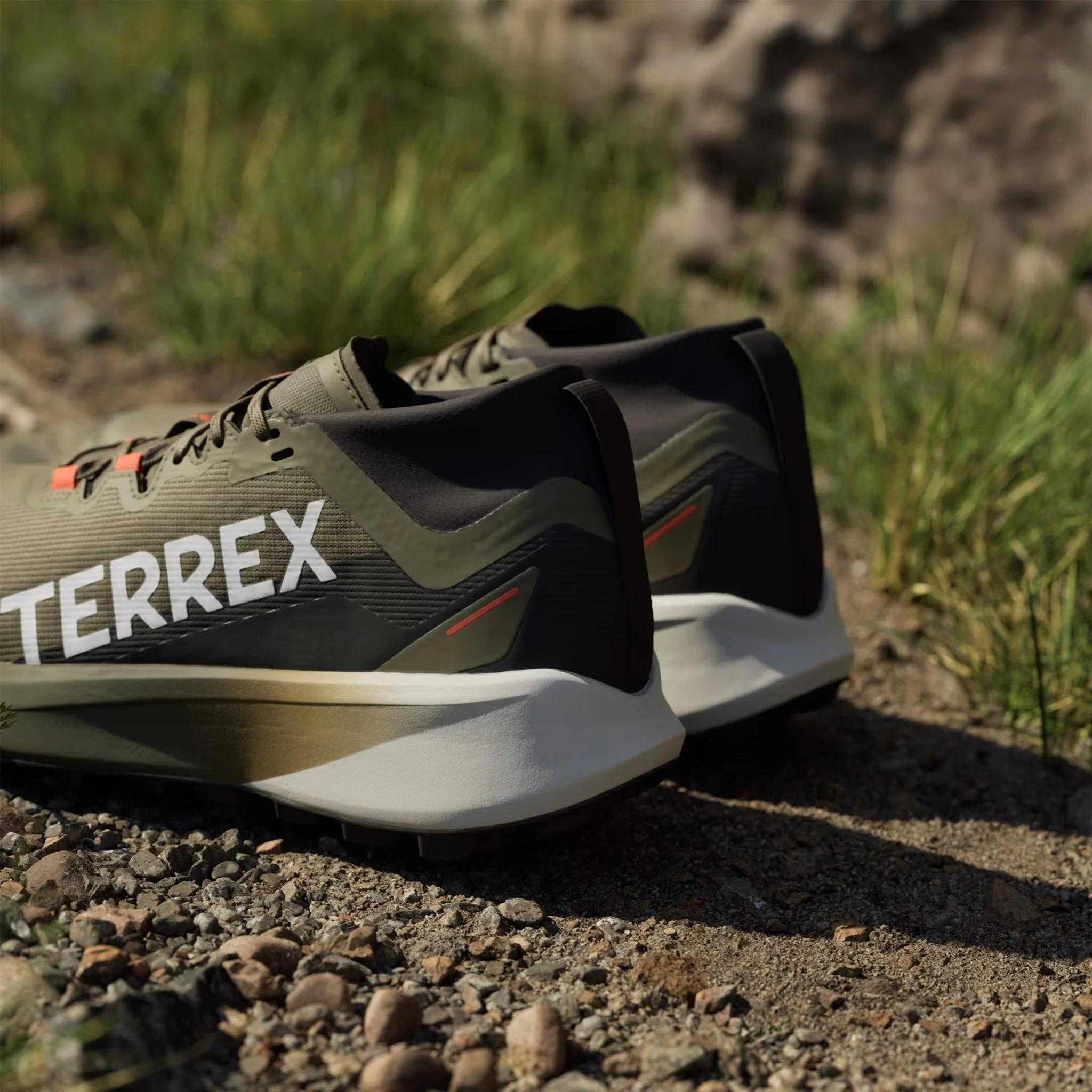 Adidas Terrex trail running shoes Agravic Black / Green - Image 6