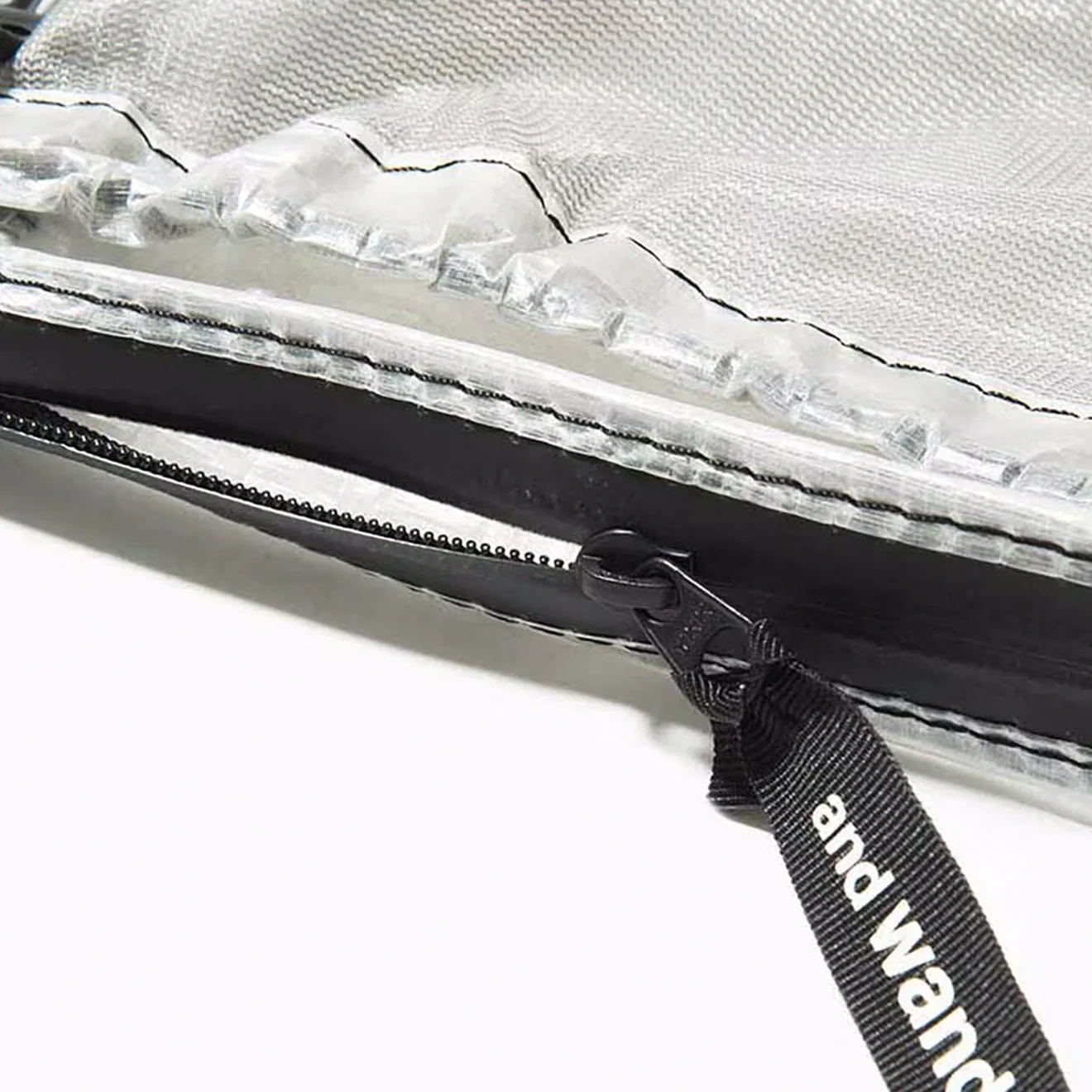And Wander Dyneema Sacoche Off White - Image 3