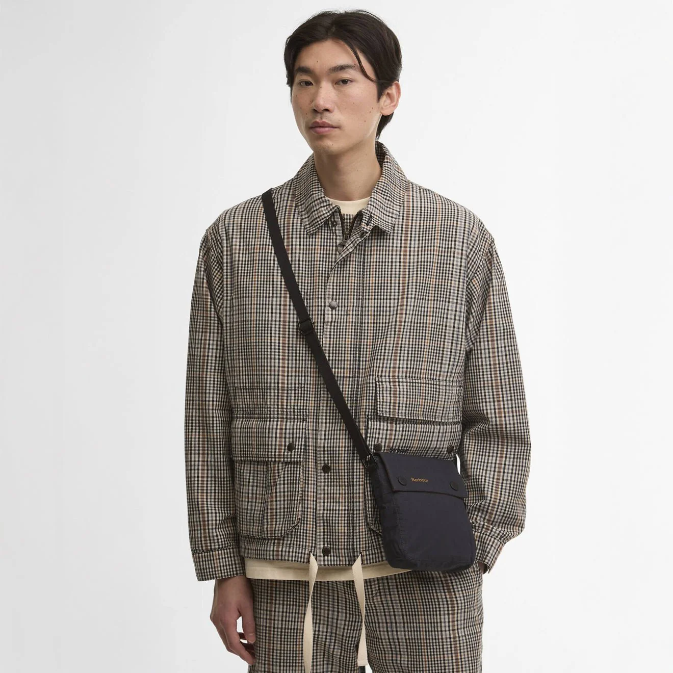 Barbour Transport Crossbody Bag Navy - Image 4