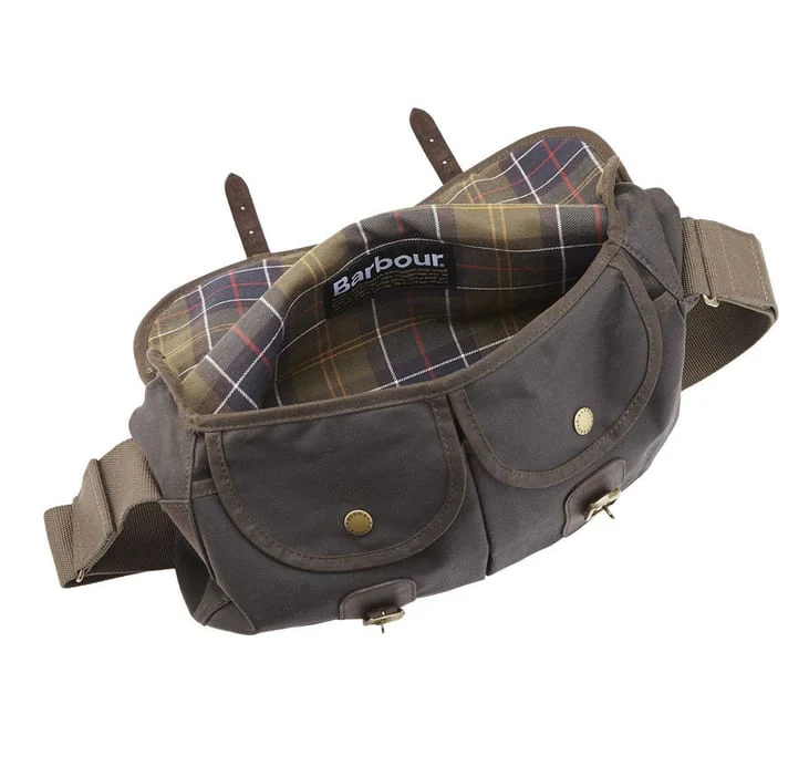 Barbour Wax Leather Tarras Bag Olive - Image 4