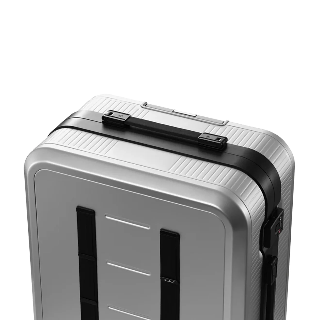 DB Ramverk Alu Check-in Luggage Medium Silver / Onyx - Image 9