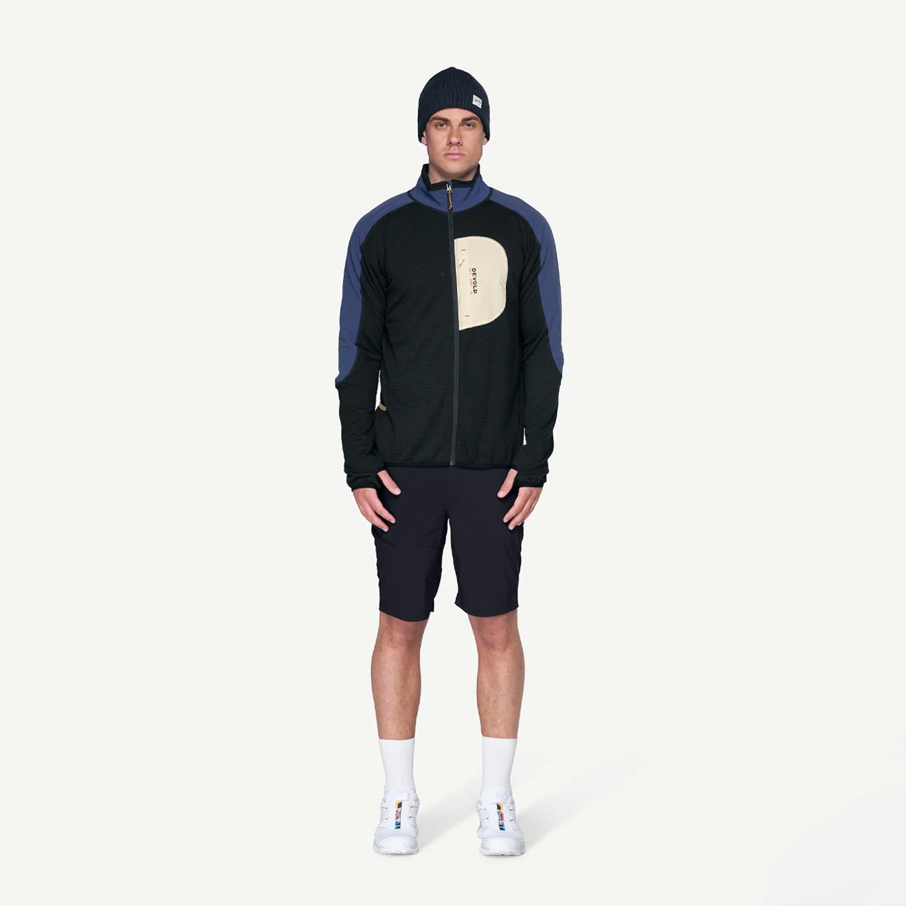 Devold Adventure Jacket Man Ink - Image 2
