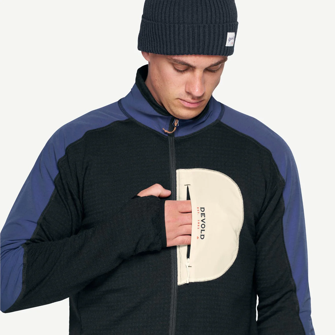 Devold Adventure Jacket Man Ink - Image 4
