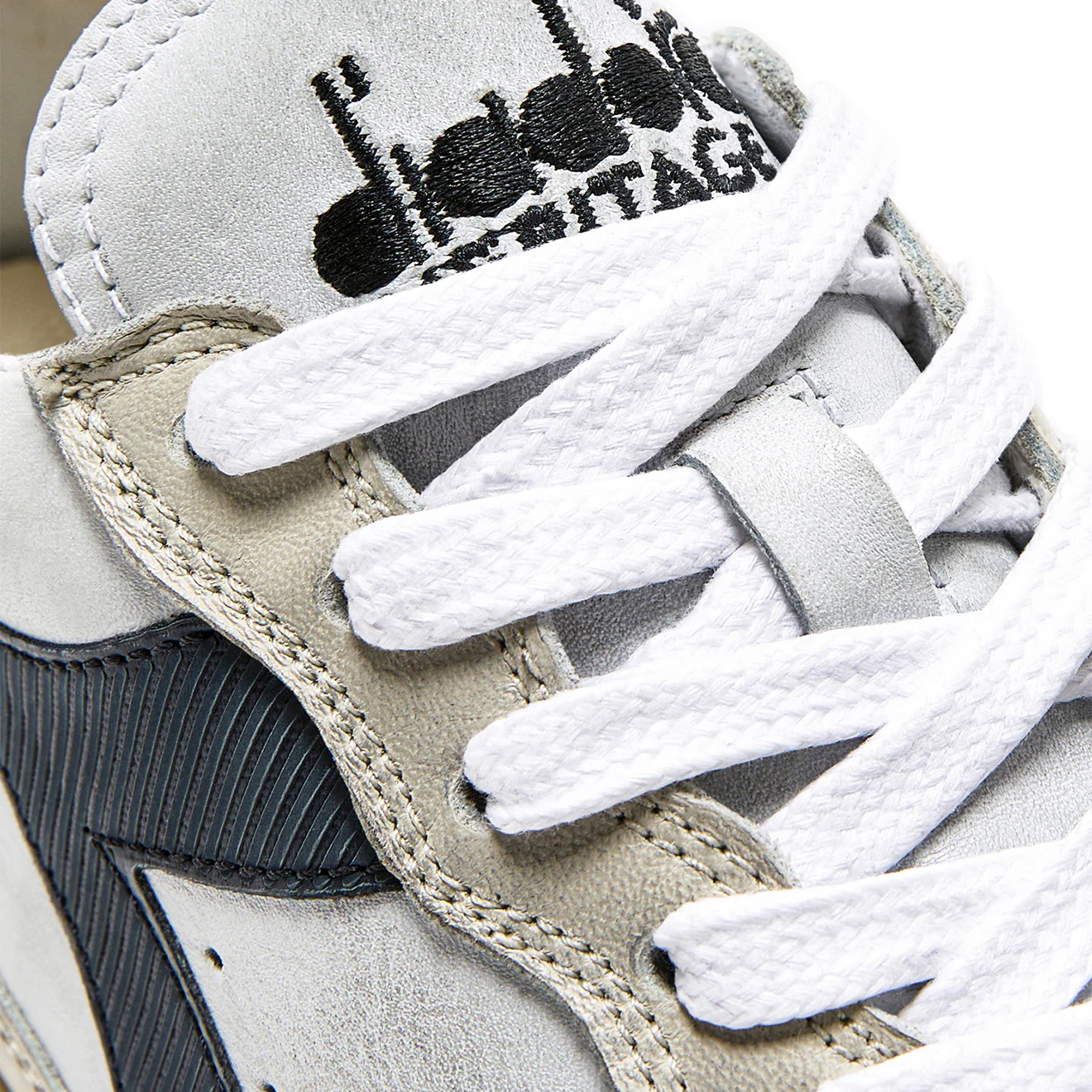 Diadora MI Basket Low Used Gray Pelican - Image 4
