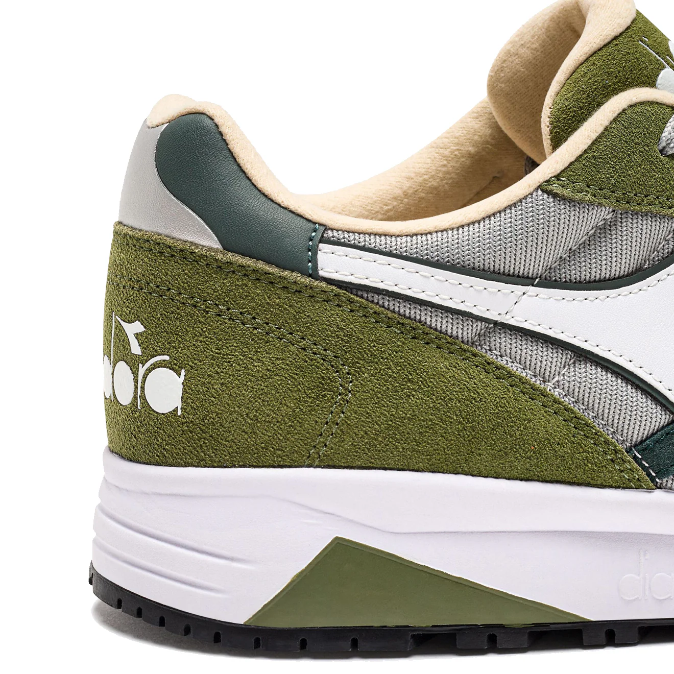 Diadora N902 Trainer White / Sphagnum - Image 5