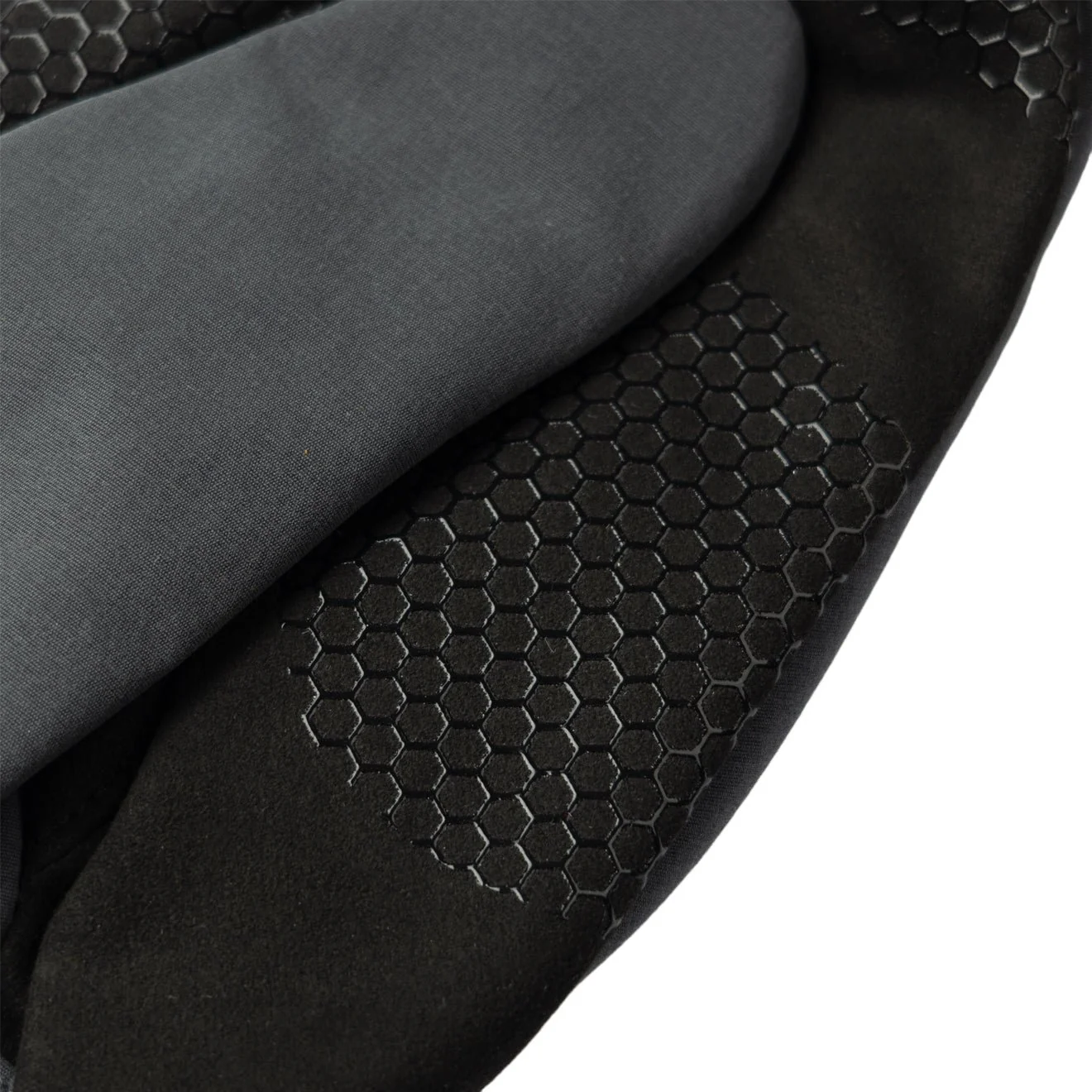 Elmer Trigger Over Mitten Charcoal - Image 3