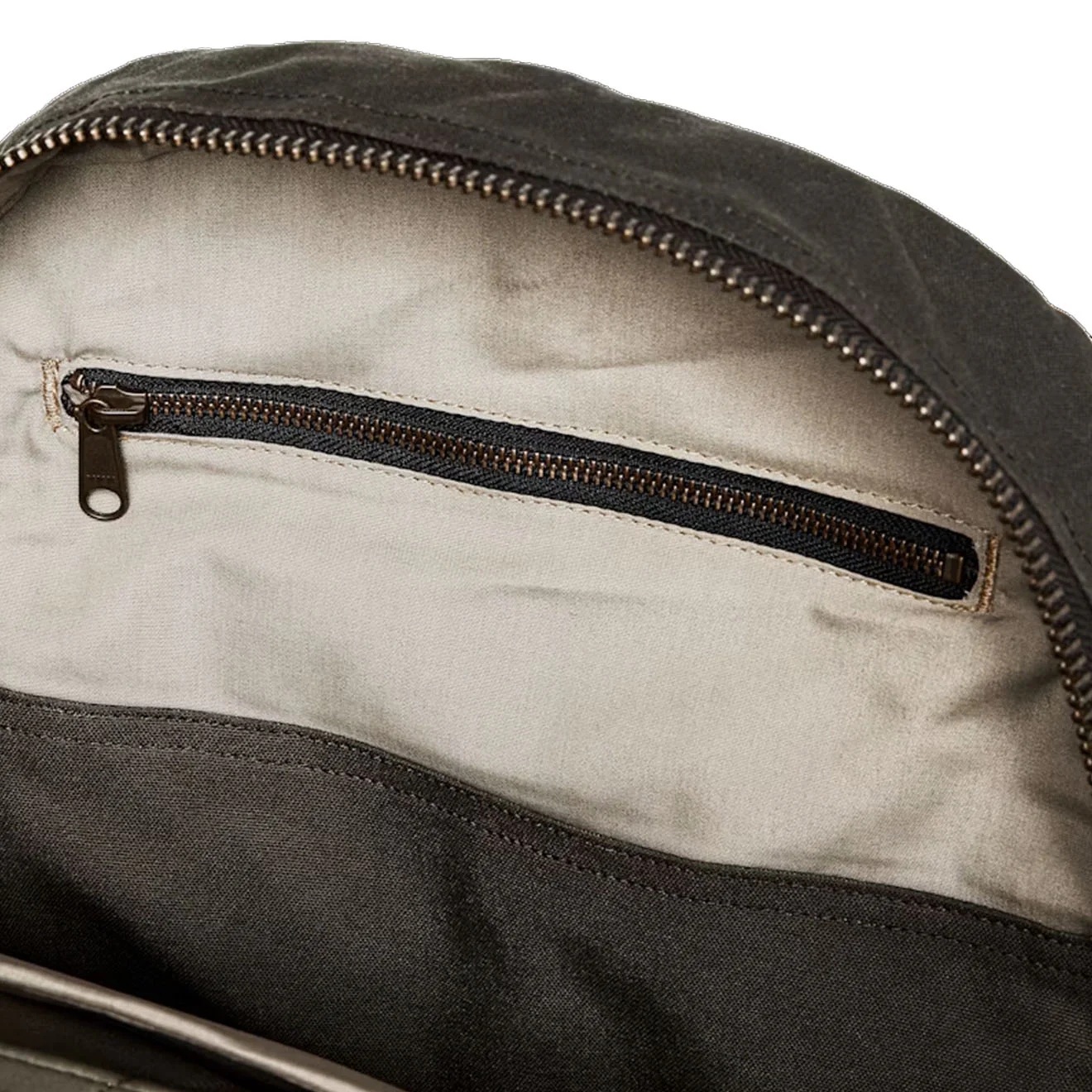 Filson Journeyman Backpack Otter Green - Image 3