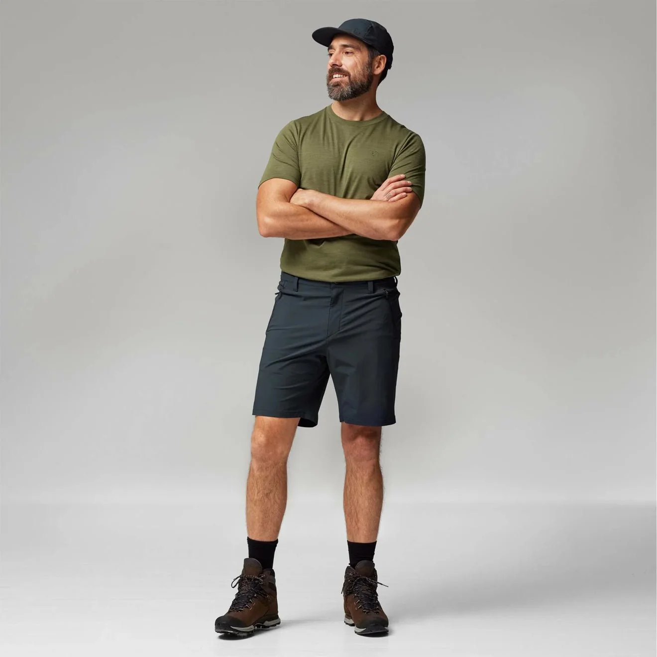 Fjallraven Abisko Trail Stretch Shorts Laurel Green - Image 3