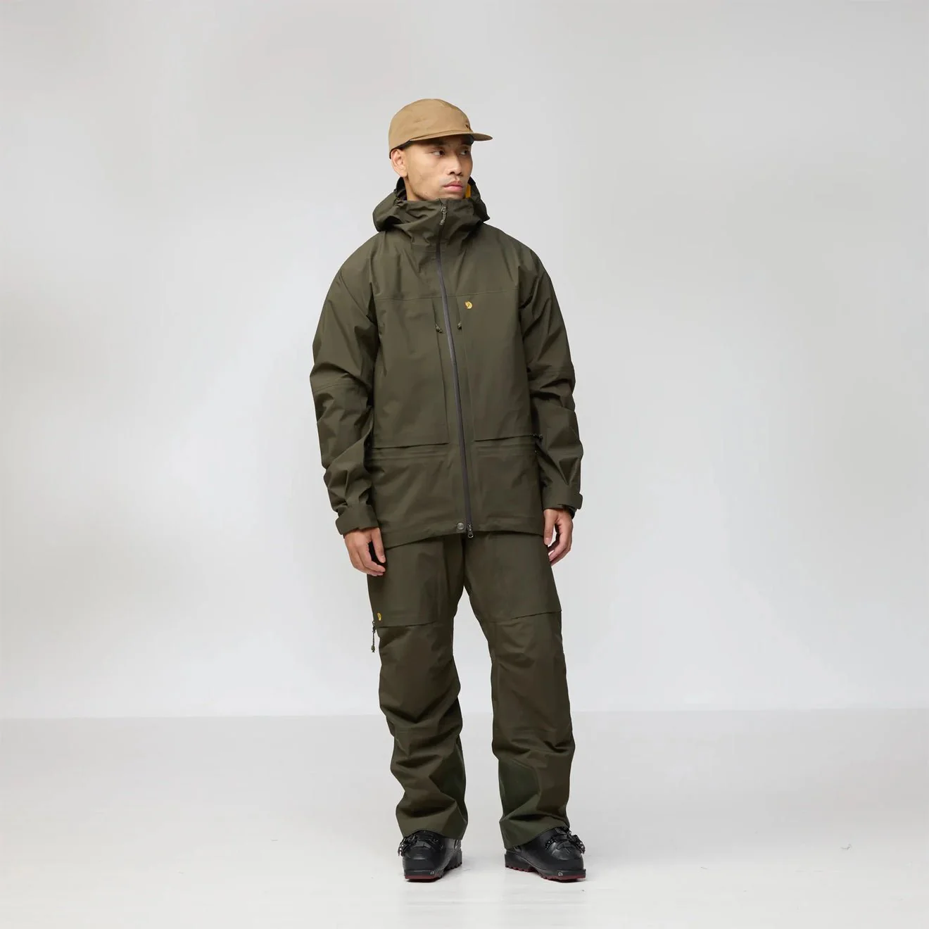 Fjallraven Bergtagen GTX Touring Jacket Black - Image 3