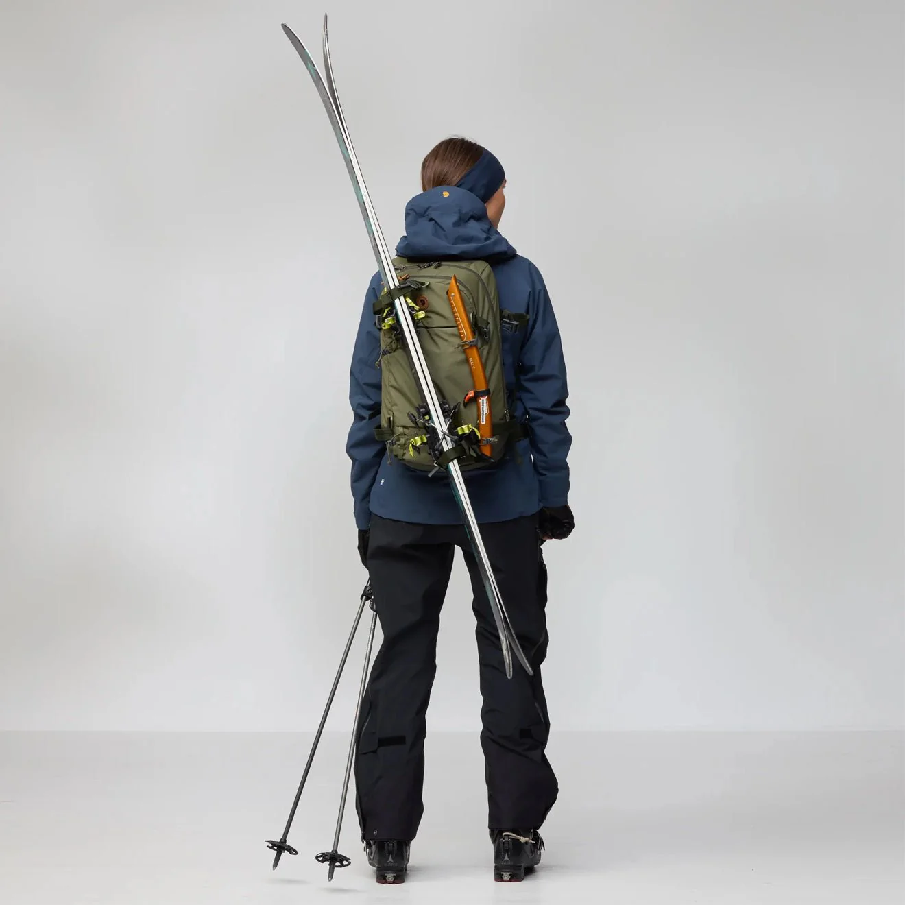 Fjallraven Bergtagen Touring 22 Laurel Green / Deep Forest - Image 8