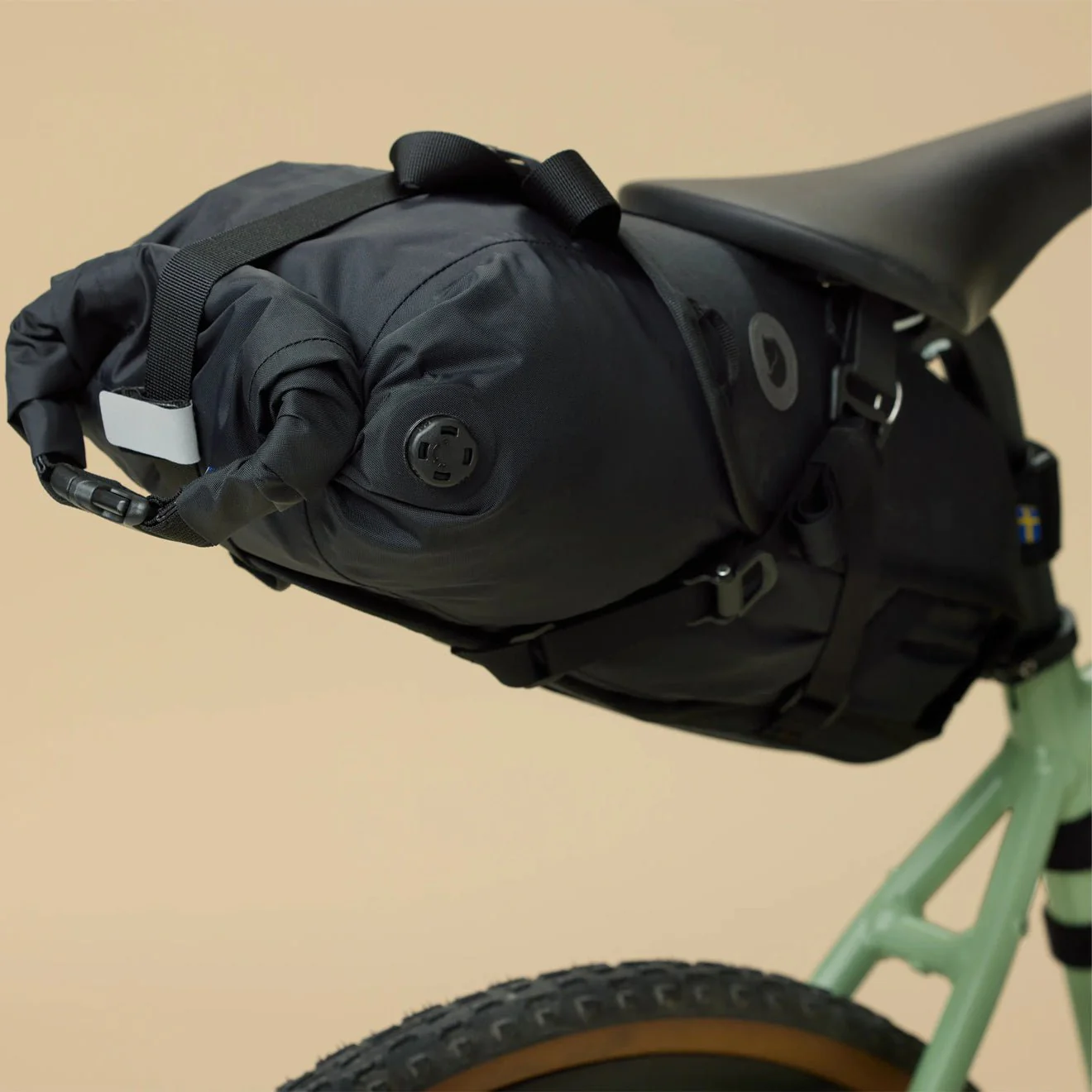 Fjallraven Hoja Seatbag Drybag 10L Black - Image 5