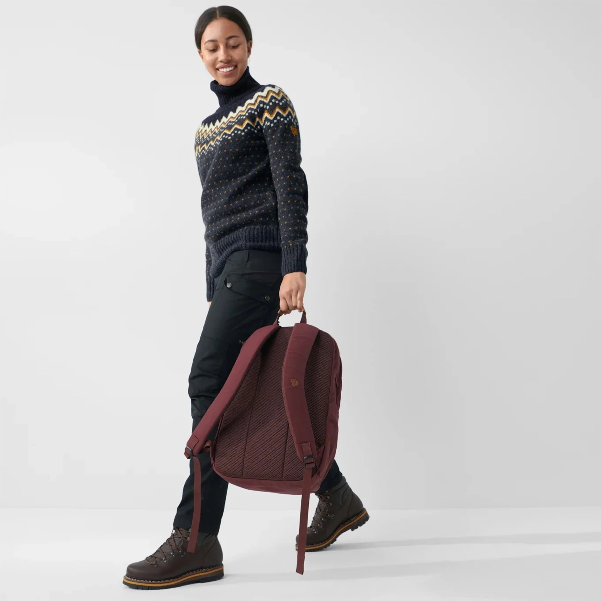 Fjallraven Raven 28L Backpack Basalt - Image 5