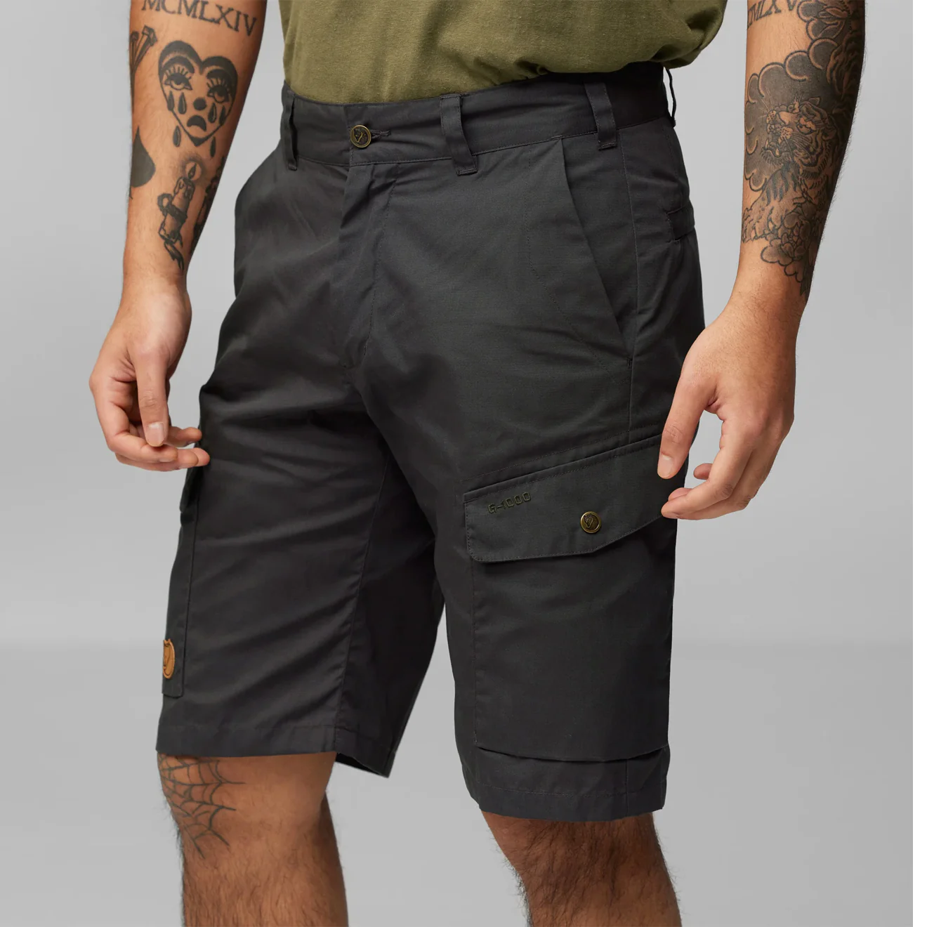 Fjallraven Ruaha Shorts Dark Grey - Image 5
