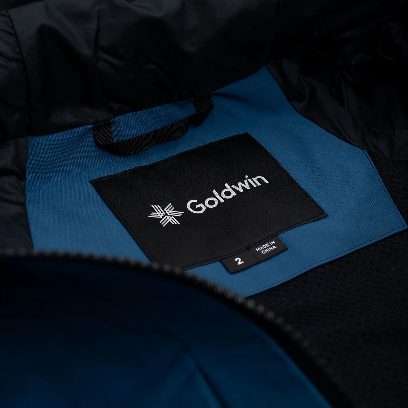 Goldwin GORE-TEX 2L Work Pocket Jacket Navy Blue - Image 3