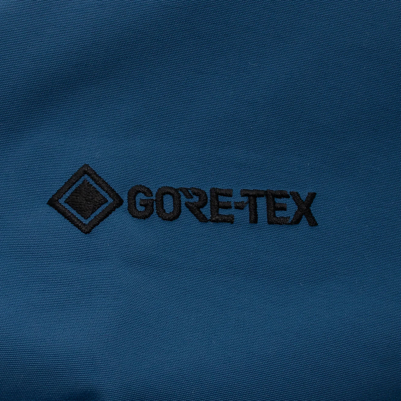 Goldwin GORE-TEX 2L Work Pocket Jacket Navy Blue - Image 4