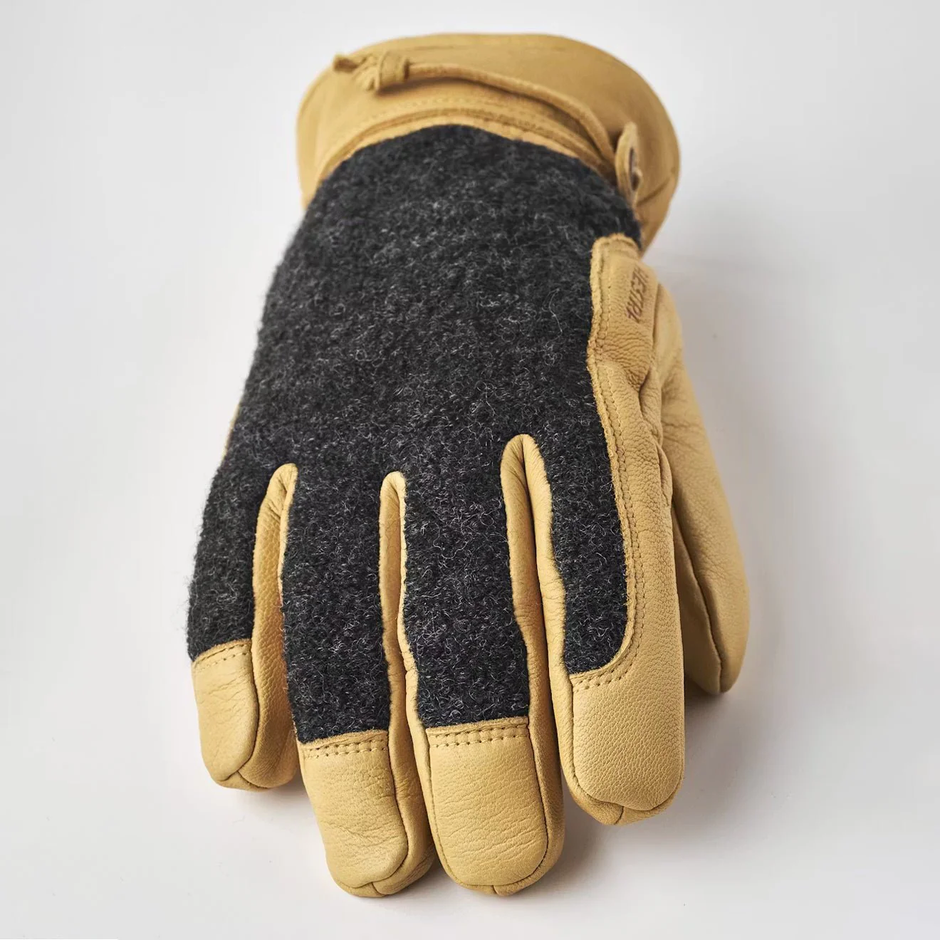 Hestra Daniel Gloves Charcoal/Tan - Image 2