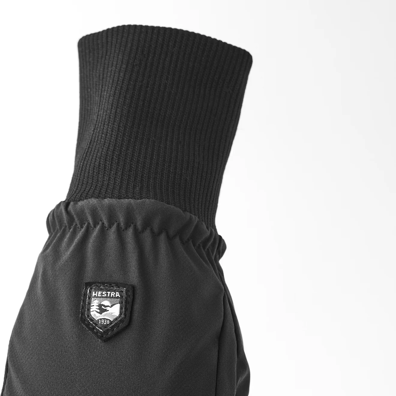 Hestra Diorit Gloves Black - Image 4