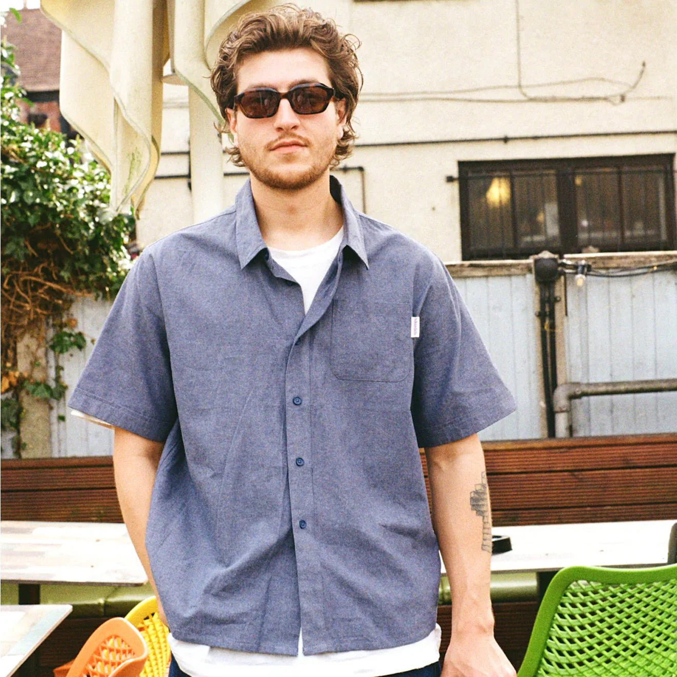 Hikerdelic Downtime Chambray Shirt Indigo Blue - Image 5