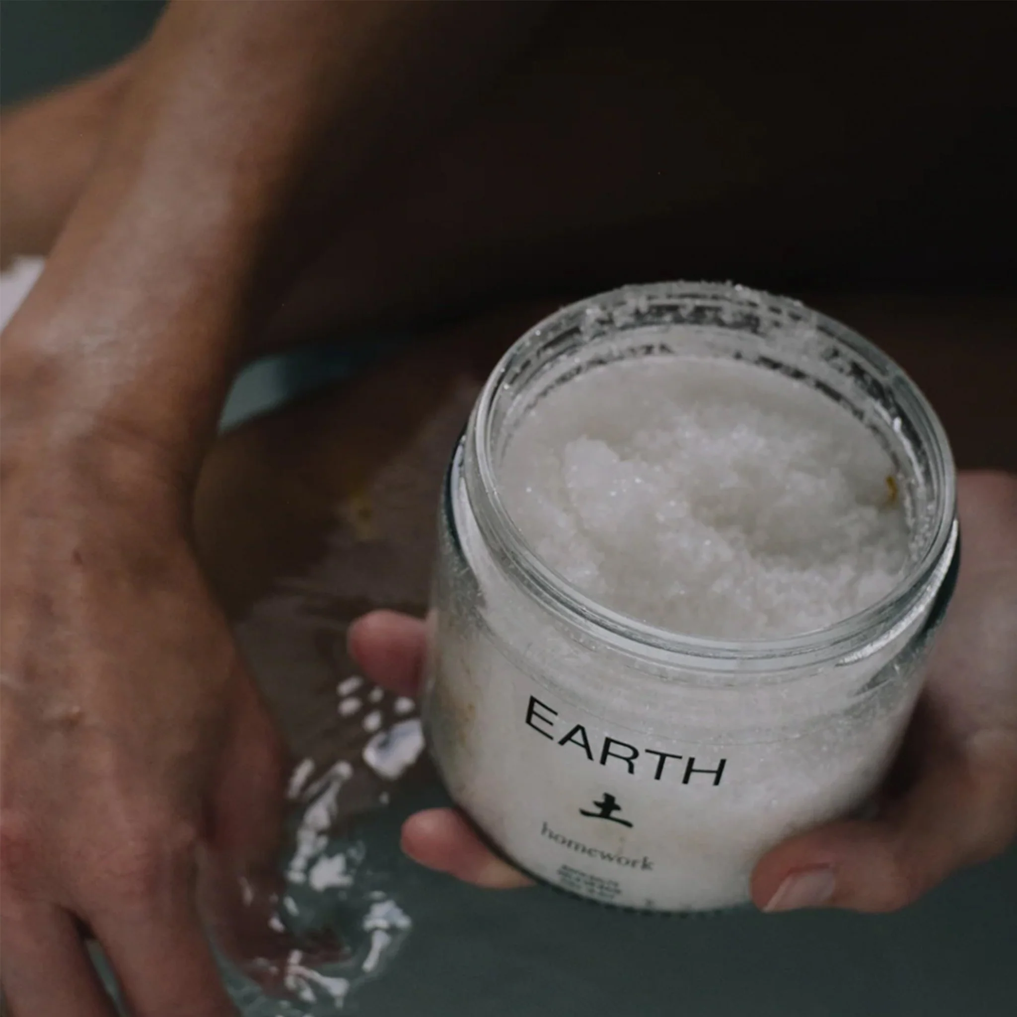 Homework Earth Bath Salts - Image 3