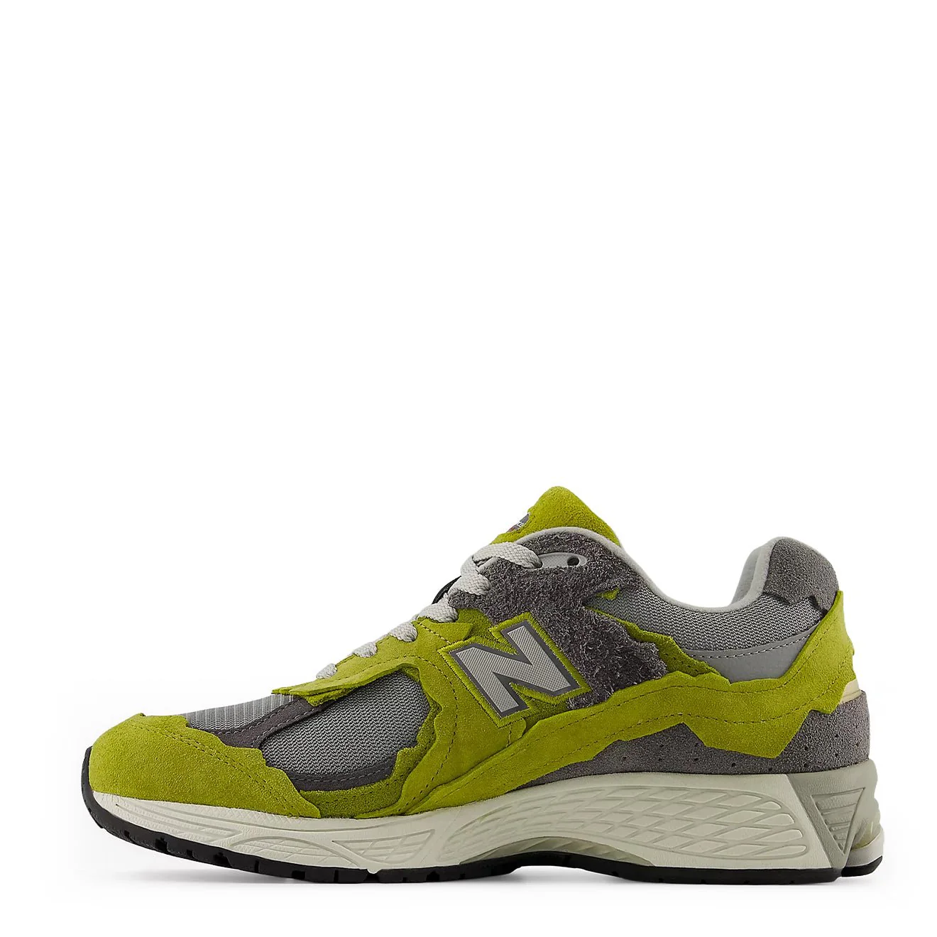New Balance 2002 Trainer Sea Moss / Raincloud - Image 2