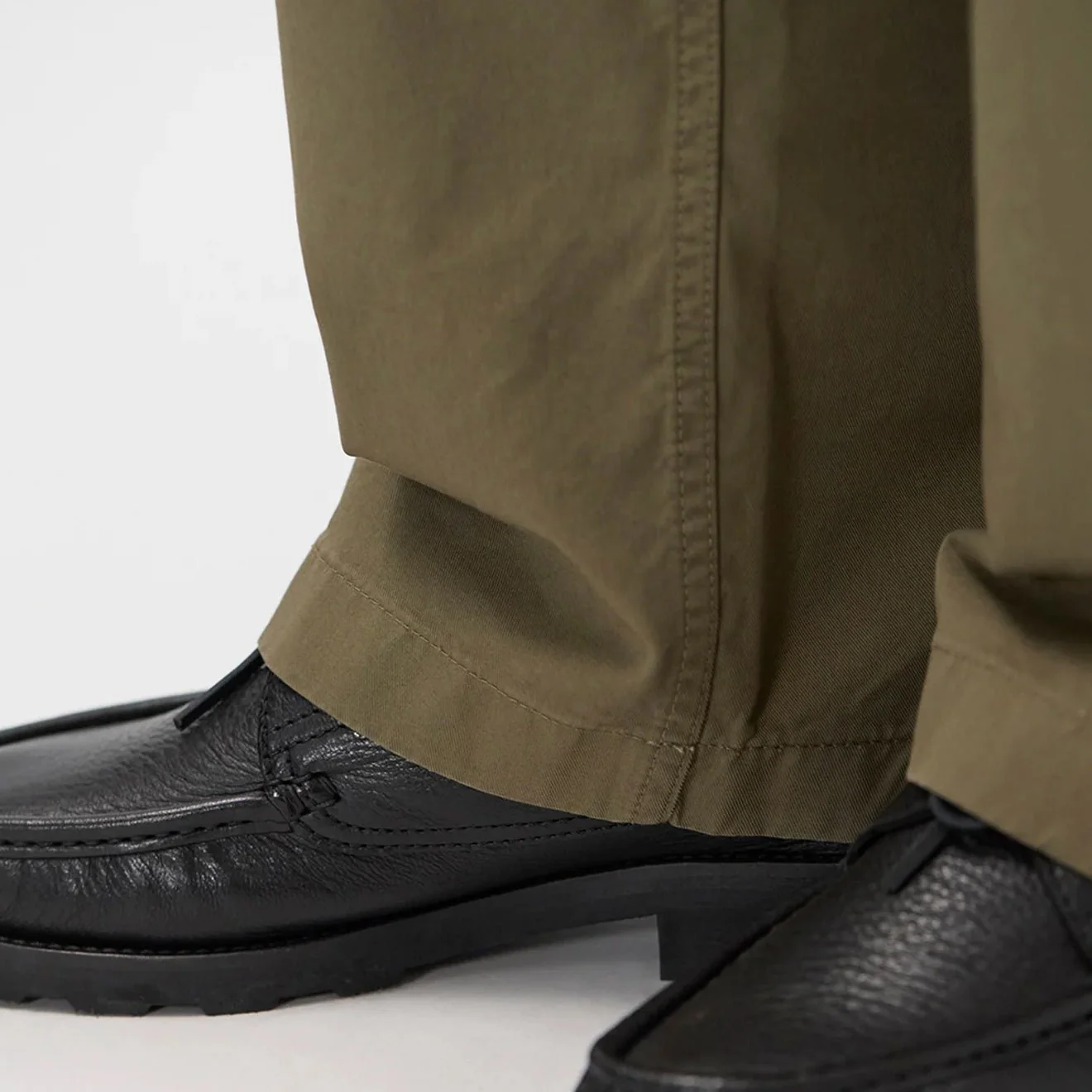 Norse Projects Kvitfjell Relaxed Cotton Twill Pant Olive Night - Image 4