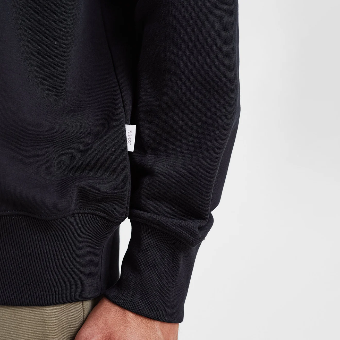 Norse Projects Norse Standard Sweatshirt Black - Image 4