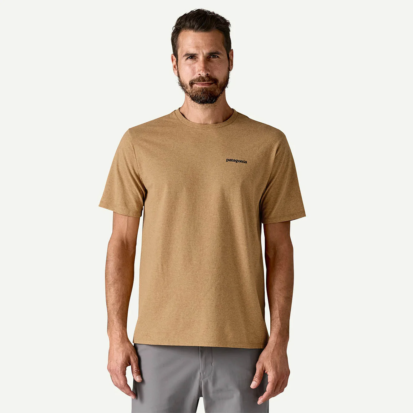 Patagonia P-6 Logo Responsibili-Tee Talon Gold - Image 3