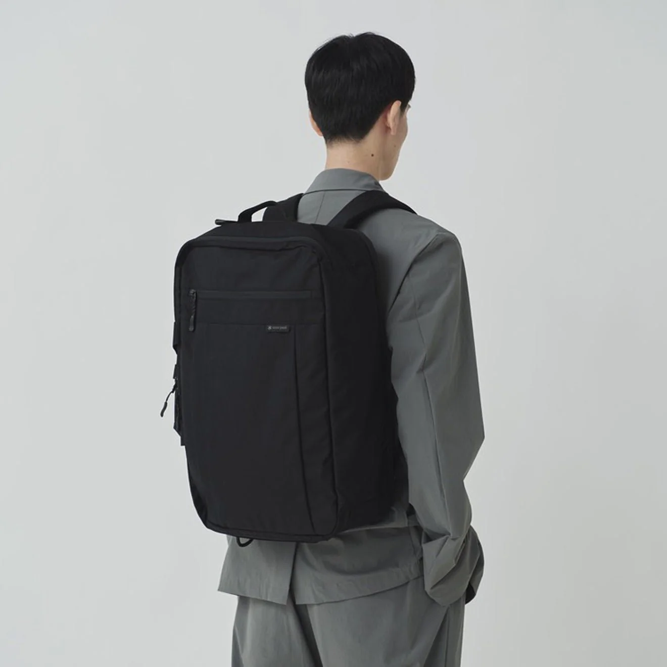 Snow Peak Everyday Use 3Way Business Bag Black - Image 2