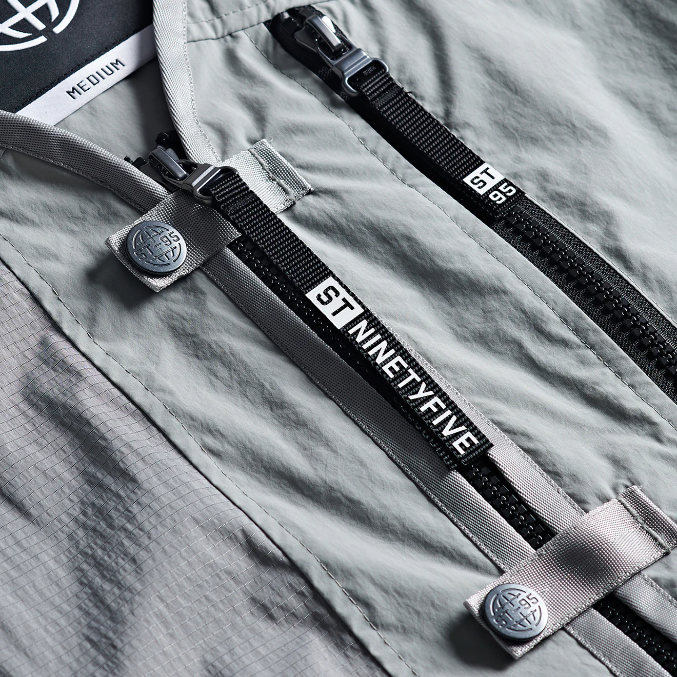 ST95 Delta Vest Light Grey - Image 3