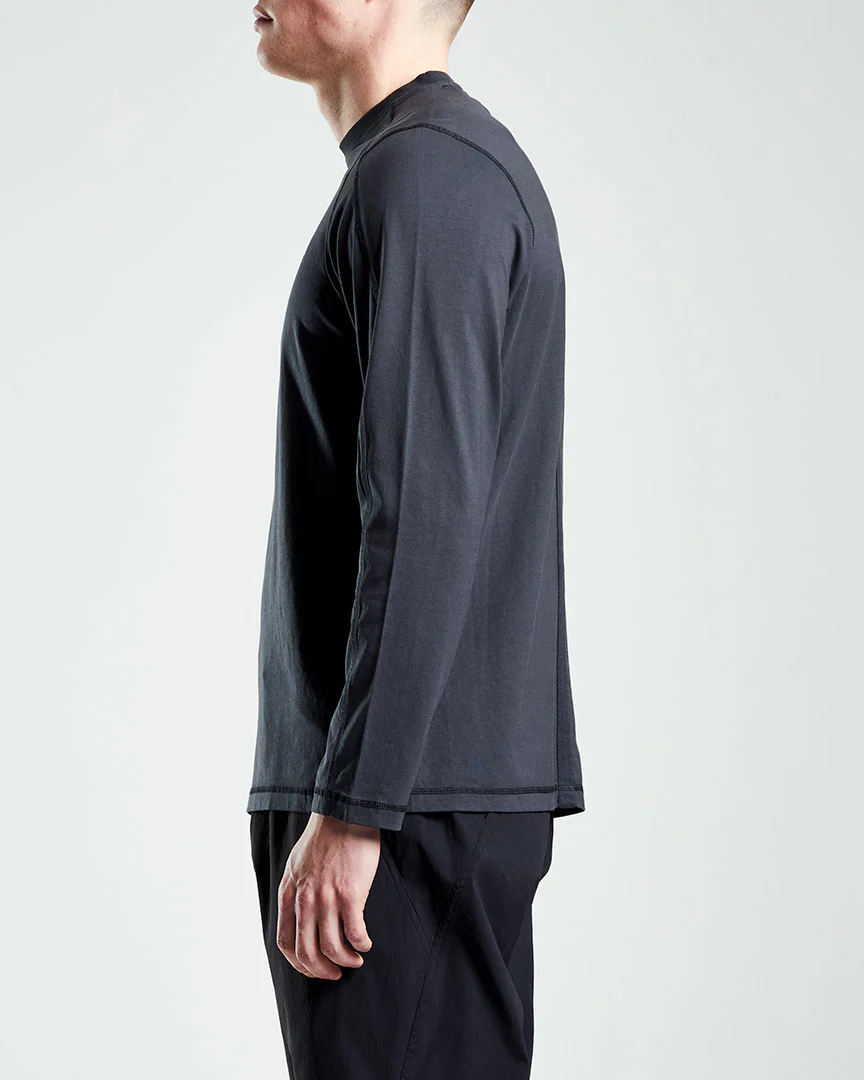ST95 L/S Slogan Tee Black - Image 3
