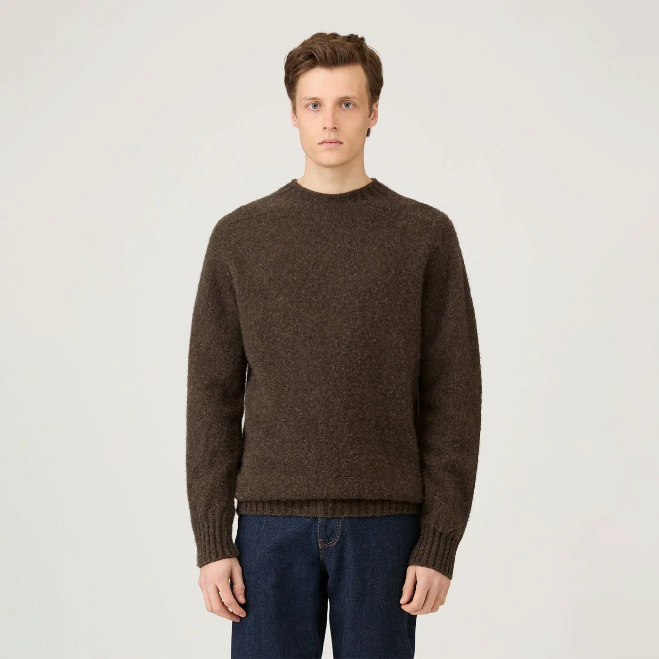 Sunspel Brushed Shetland Crew Neck Bark - Image 2