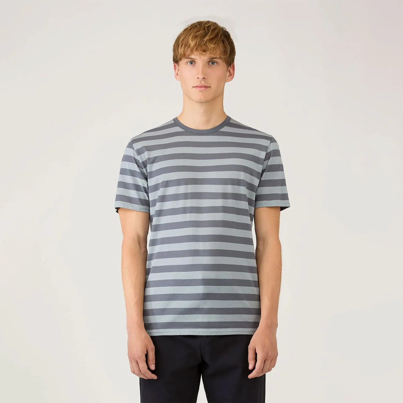 Sunspel SS Classic Stripe T-Shirt Stone Blue / Slate Blue Block Stripe - Image 2