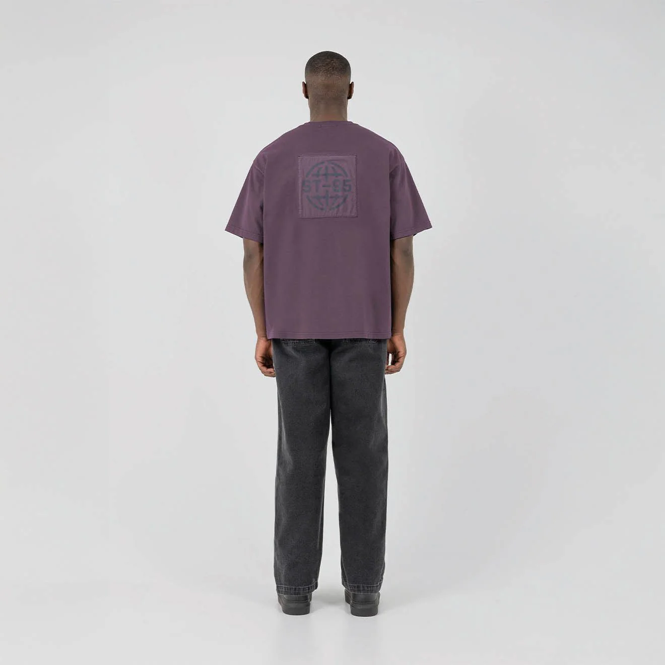 ST95 Urano Patch Oversized T-shirt Plum - Image 5