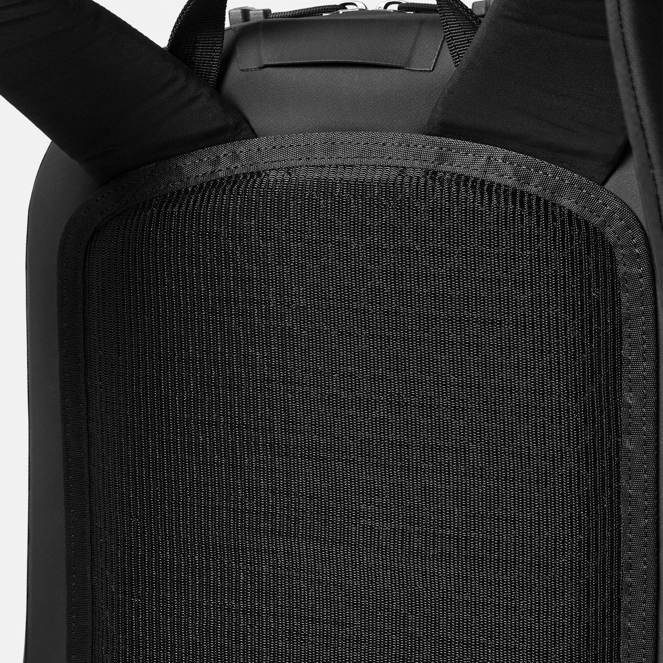 YETI Cayo 25L Backpack Black - Image 4