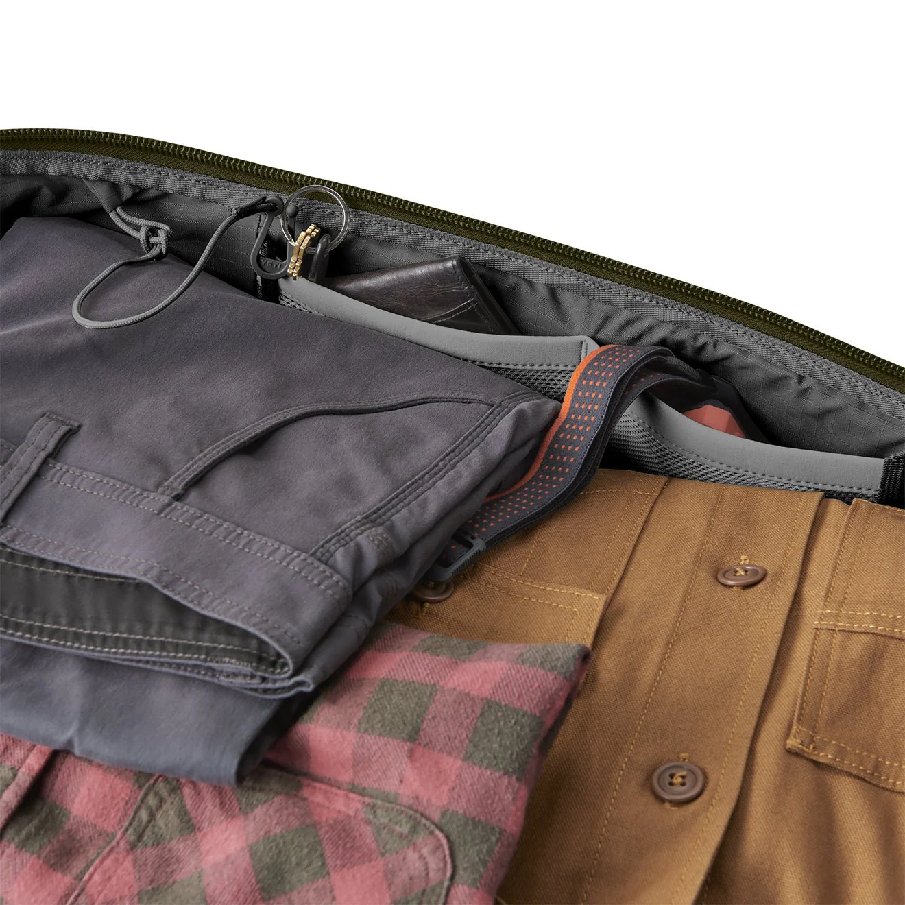 YETI Crossroads 60L Duffel Olive - Image 4